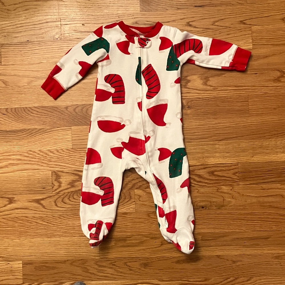 Carter's Red Green Santa hat Stocking Patterned Kids Footie 9 mo Holiday